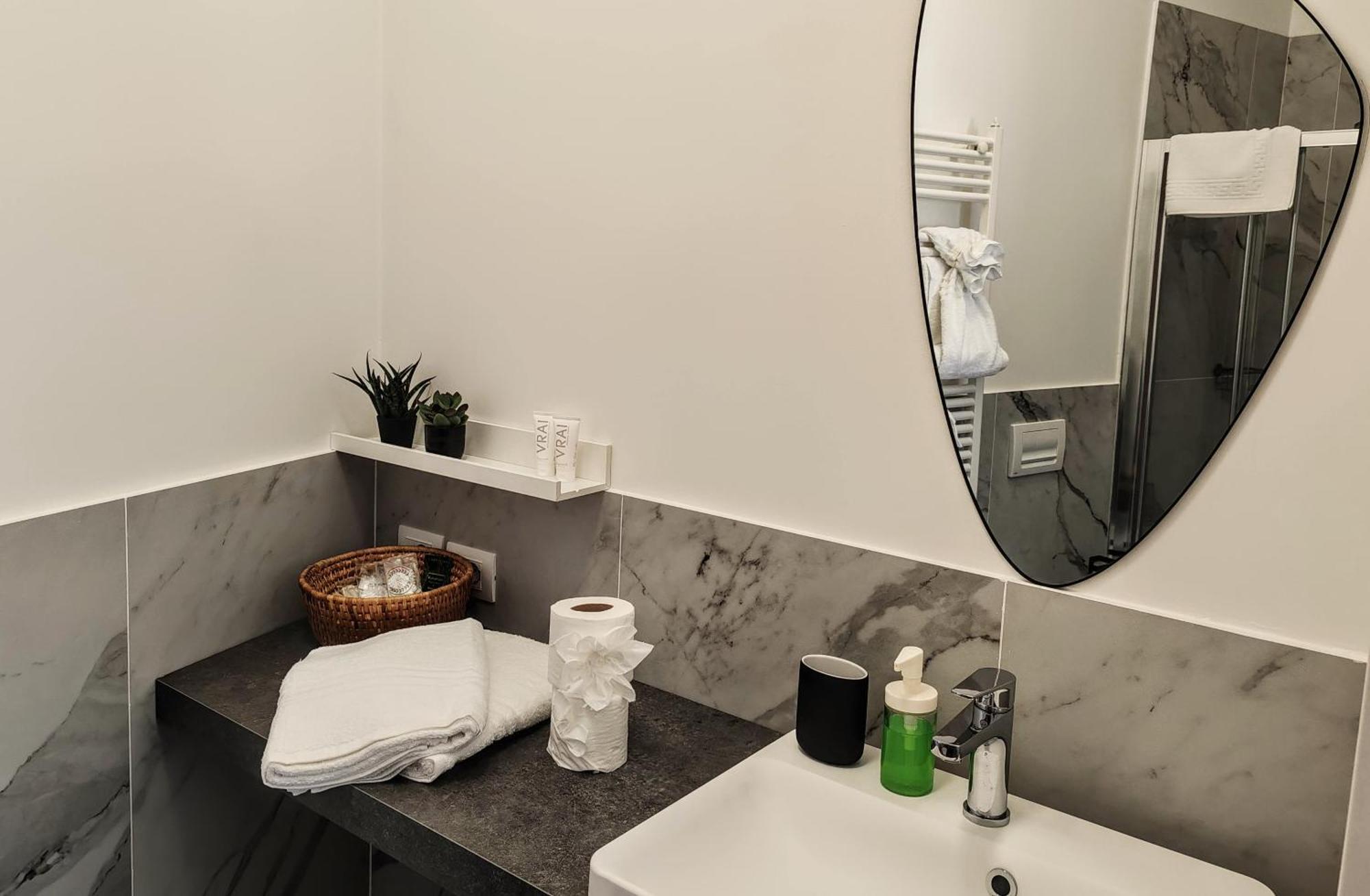City Apartment - Il Ghiro Firenze Bagian luar foto